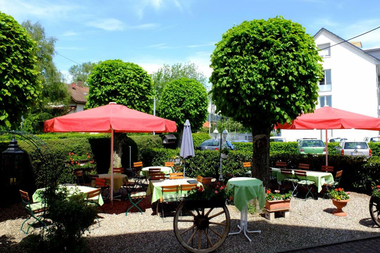 Hotel Loewen Кирхцартен Екстериор снимка