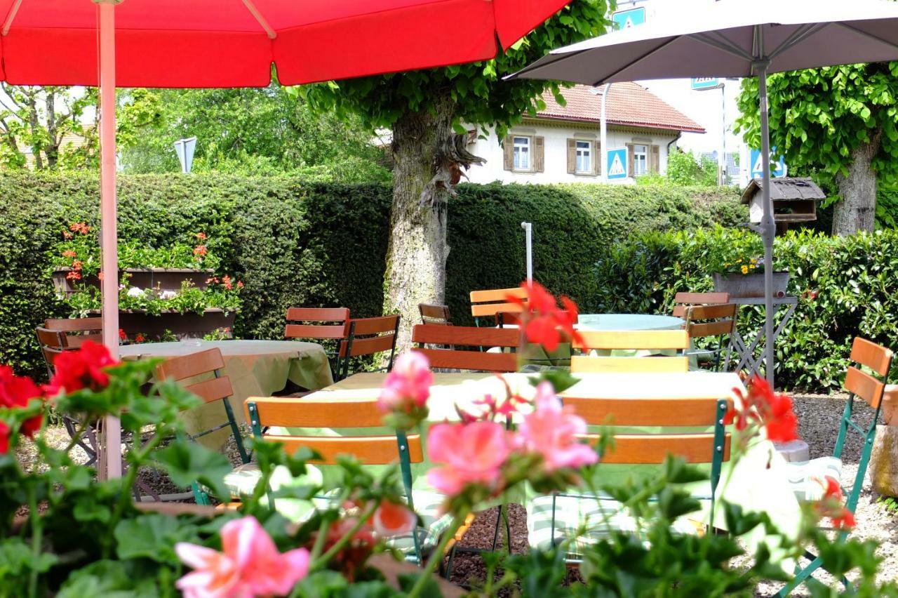 Hotel Loewen Кирхцартен Екстериор снимка